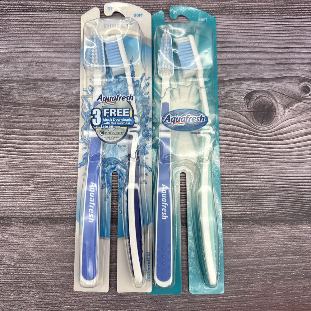 4 LOT Vintage Toothbrush 2 Pack Aquafresh Direct Soft 31 2005 Flexible Tip Neck